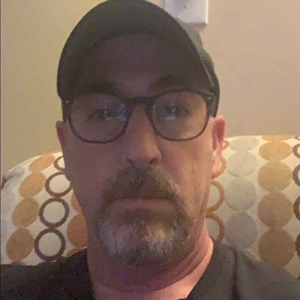 Meet your Posher, Jason